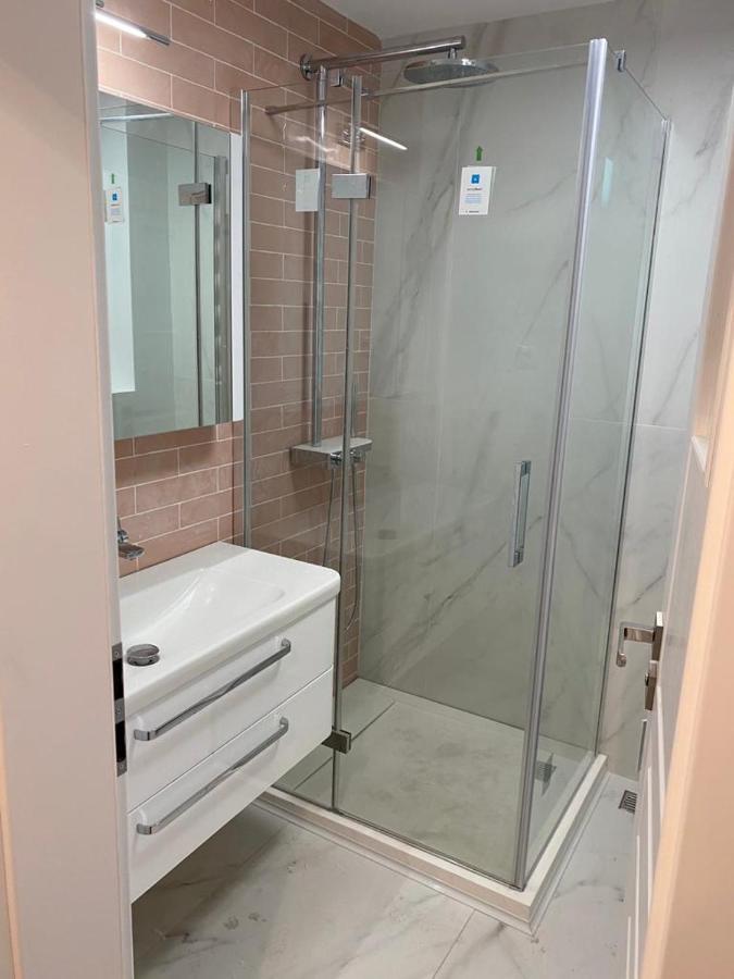 Mery Luxury Apartment 갈라치 외부 사진